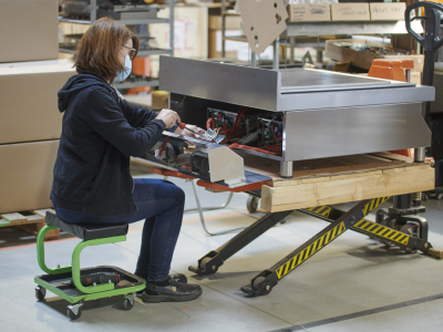 Le reconditionnement des plaques à induction : une démarche économique et écologique